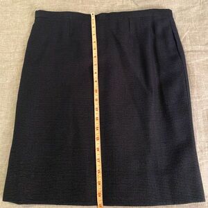 Akris skirt, size 14, lined